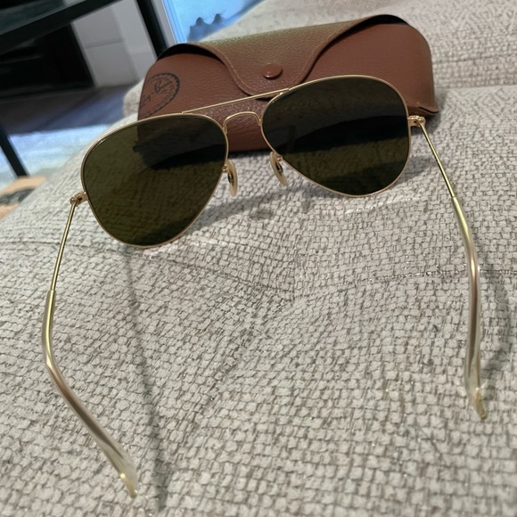 Women’s Ray-Ban mirrored aviator sunglasses - Picture 5 of 5